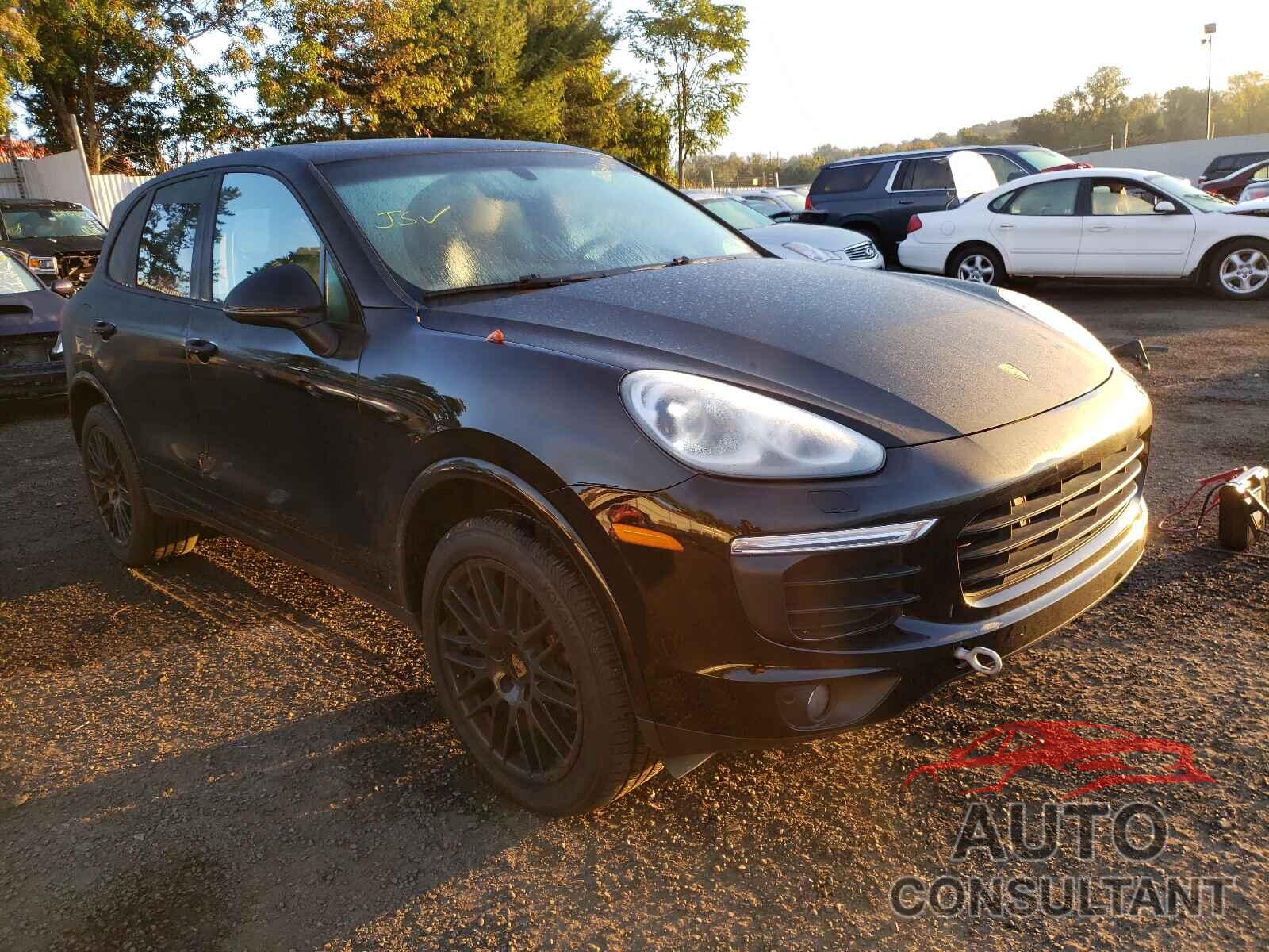 PORSCHE CAYENNE 2017 - WP1AA2A22HKA82163