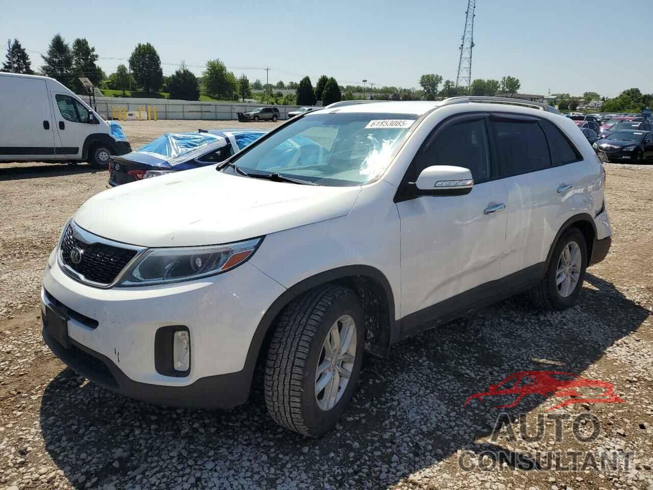 KIA SORENTO 2015 - 5XYKT3A64FG623743