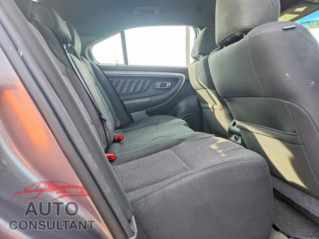 FORD TAURUS 2013 - 1FAHP2E88DG229232