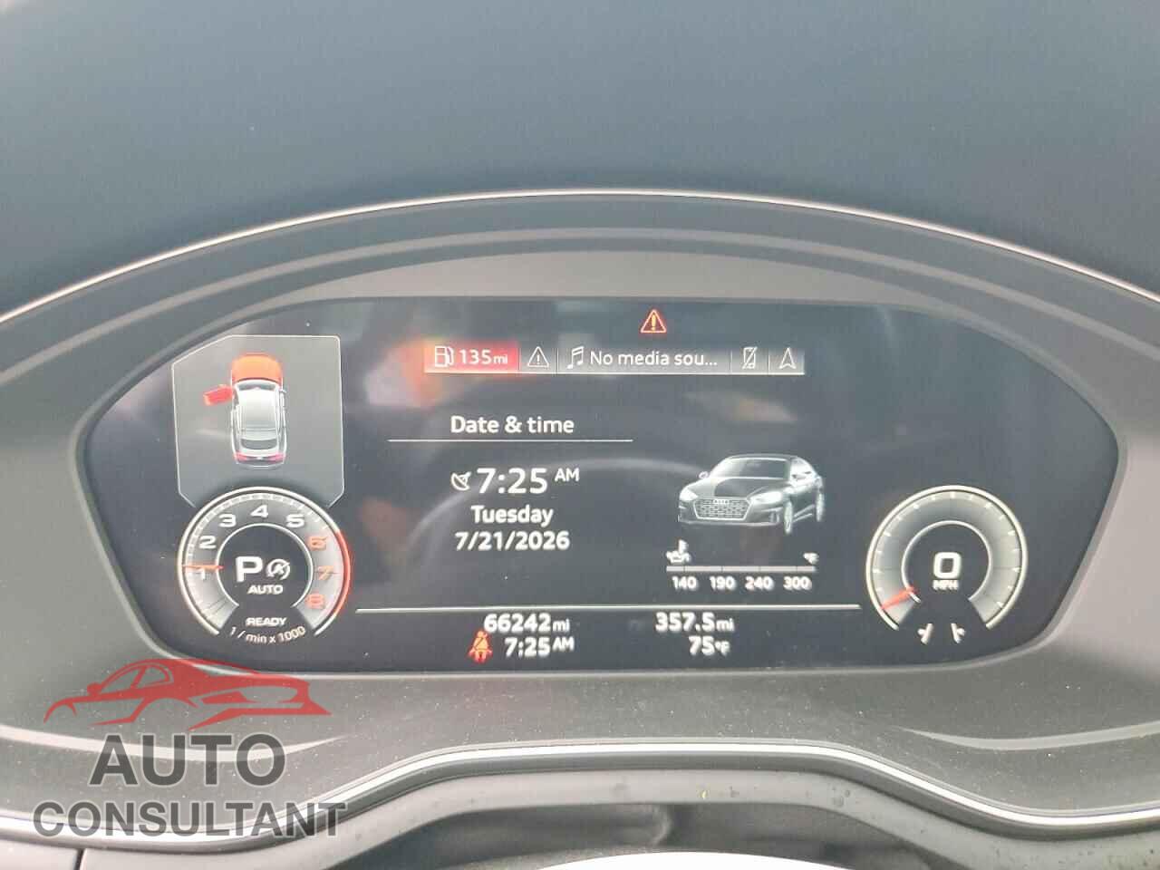 AUDI A5 2022 - WAUCBCF51NA005993
