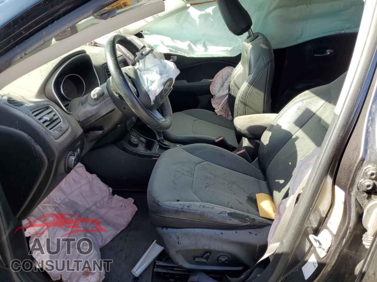 JEEP COMPASS 2021 - 3C4NJDCB2MT594459