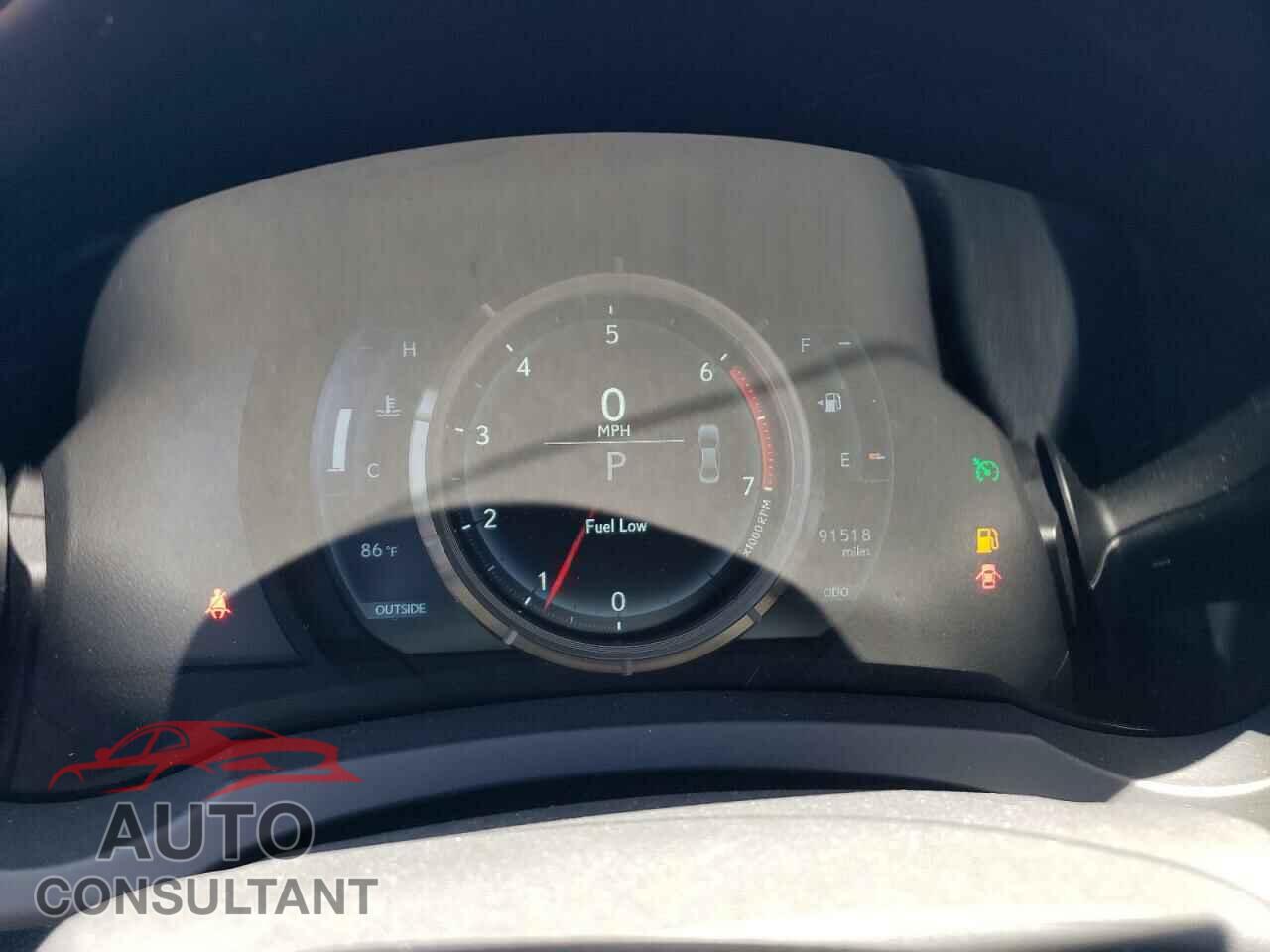 LEXUS IS 2016 - JTHBA1D20G5024236