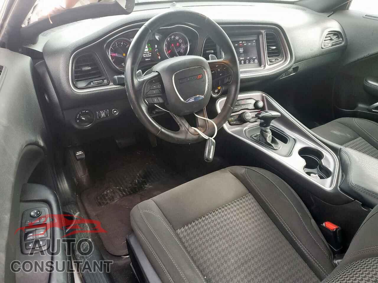 DODGE CHALLENGER 2018 - 2C3CDZAG9JH305208