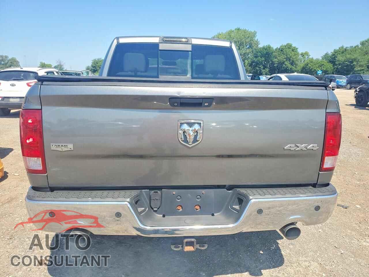 DODGE RAM 1500 2012 - 1C6RD7NT1CS225096