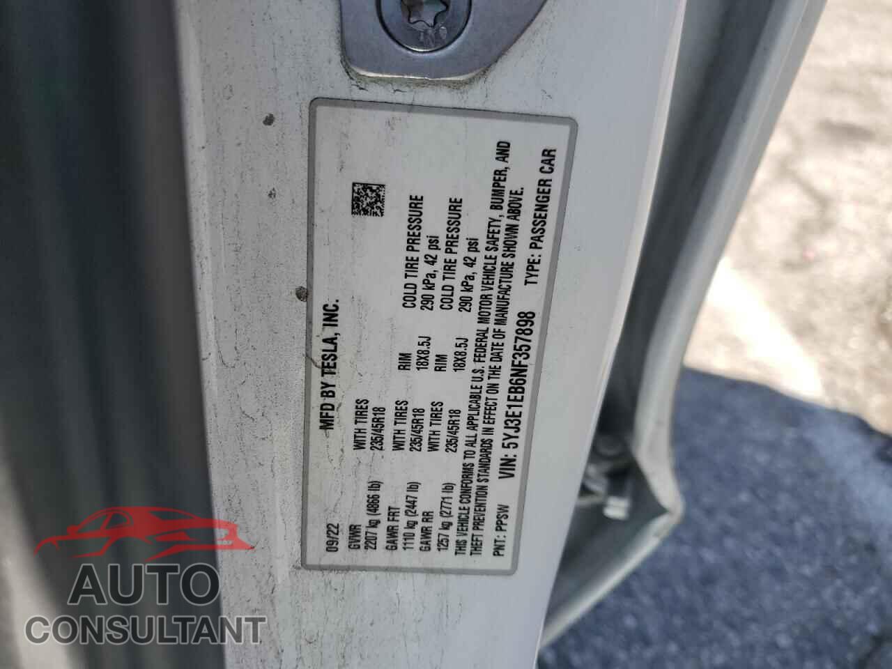 TESLA MODEL 3 2022 - 5YJ3E1EB6NF357898