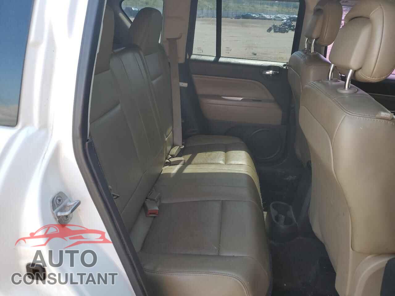 JEEP COMPASS 2014 - 1C4NJCEA9ED681913