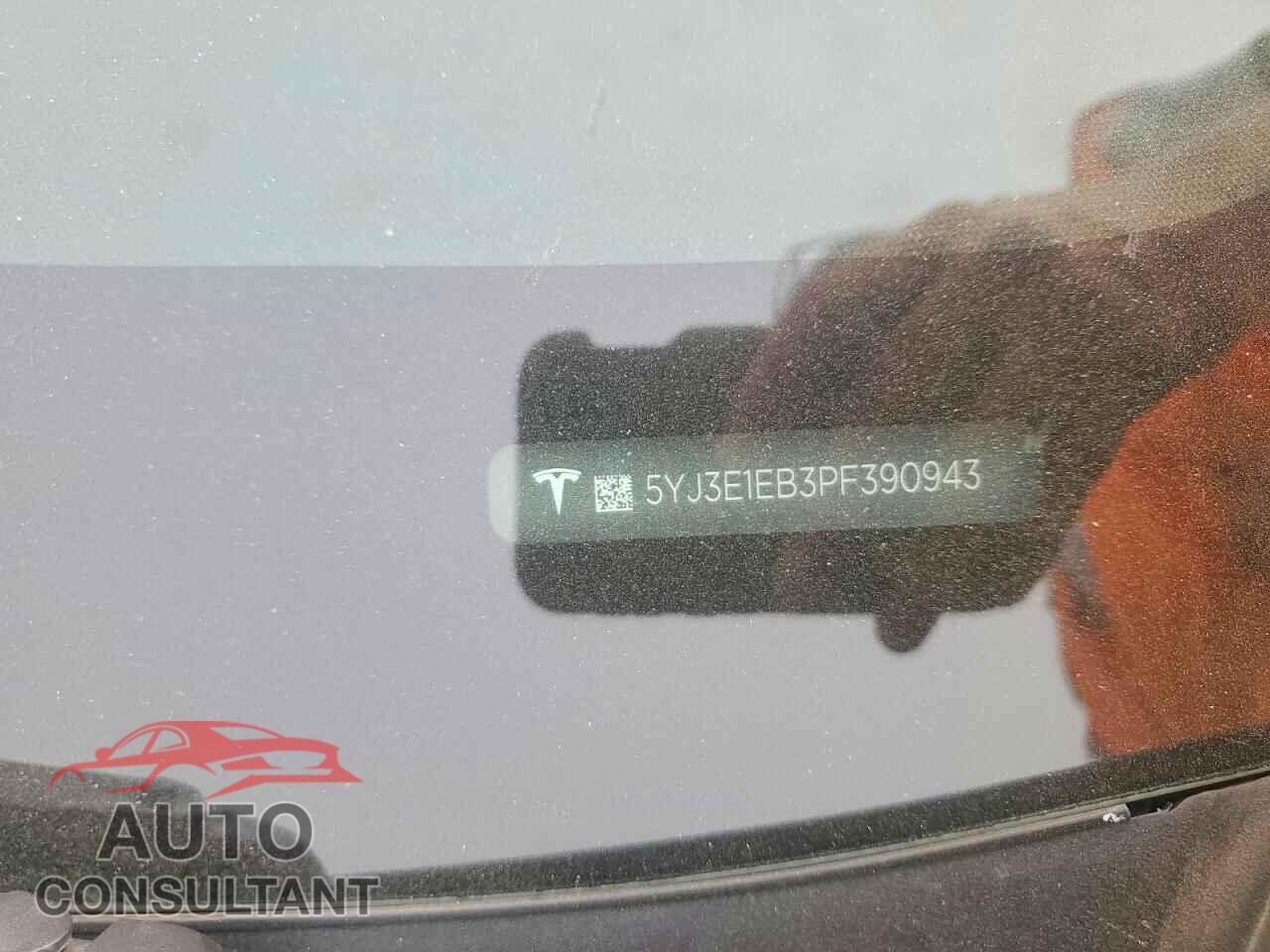 TESLA MODEL 3 2023 - 5YJ3E1EB3PF390943