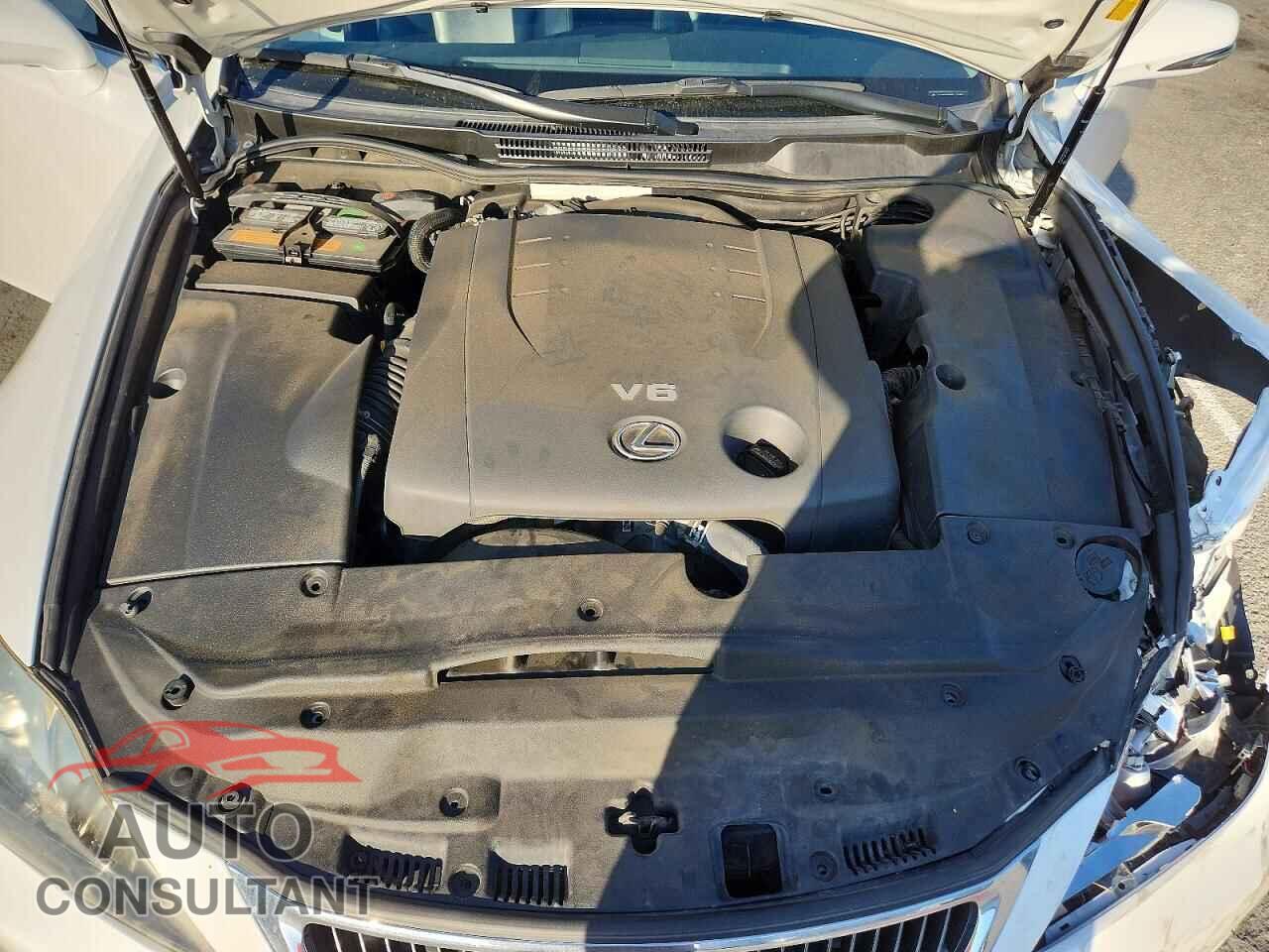 LEXUS IS 2013 - JTHBF5C28D5193183