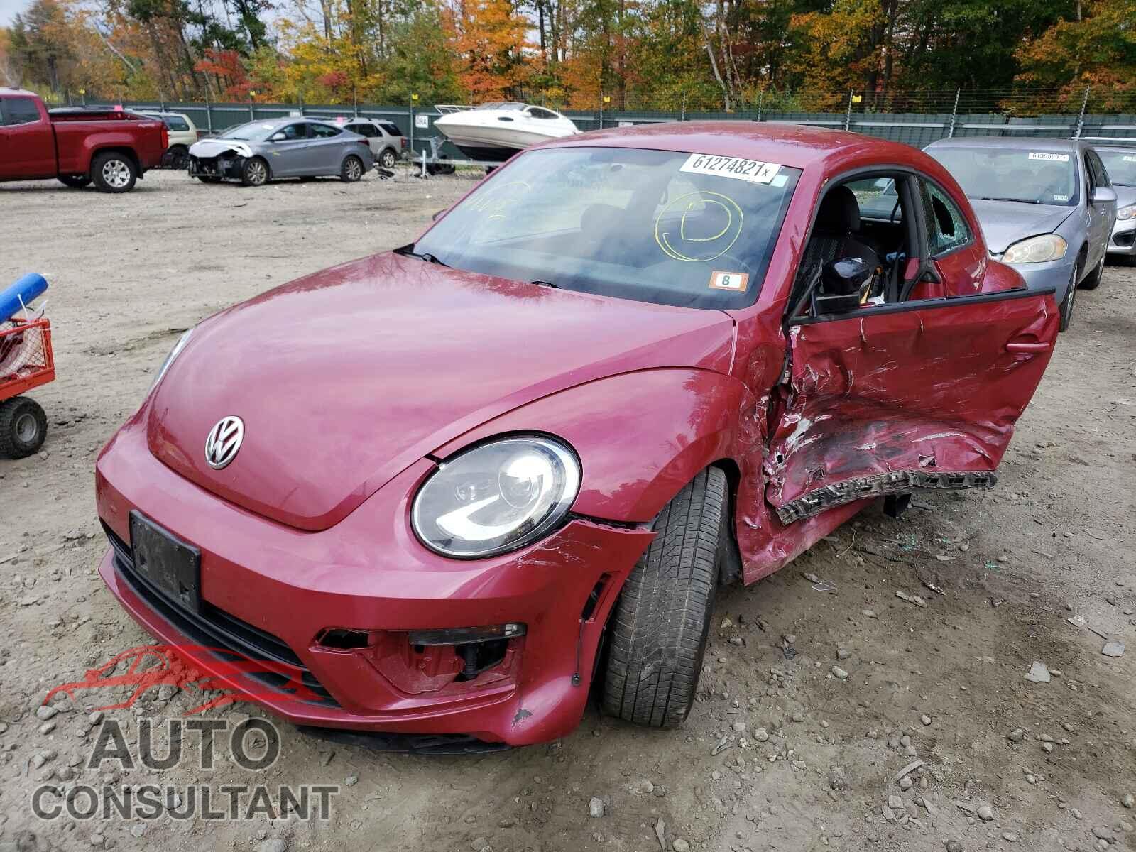VOLKSWAGEN BEETLE 2017 - 3VWF17AT4HM605105