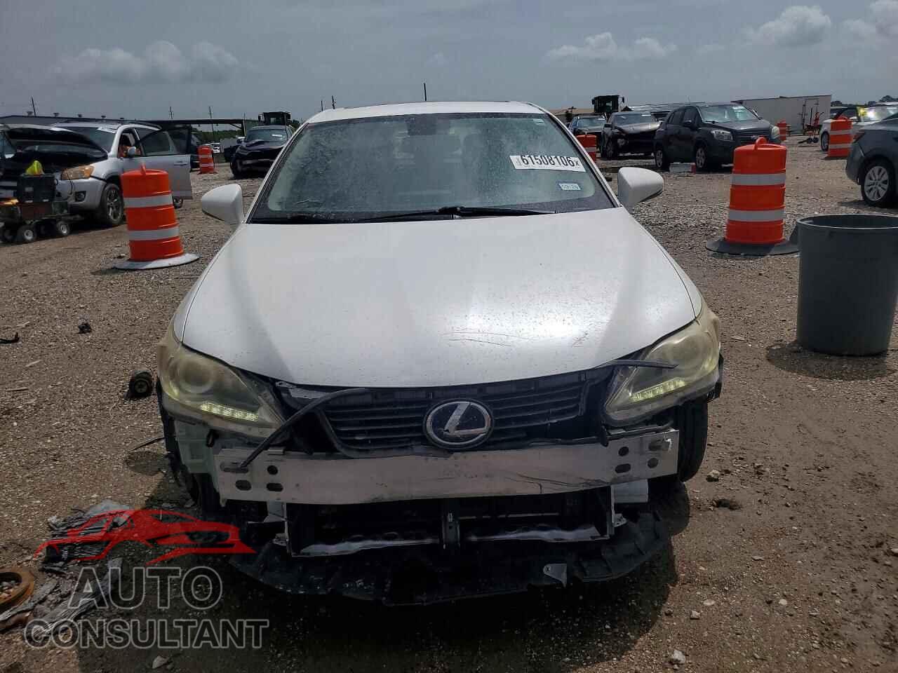 LEXUS CT 200 2013 - JTHKD5BH3D2139285