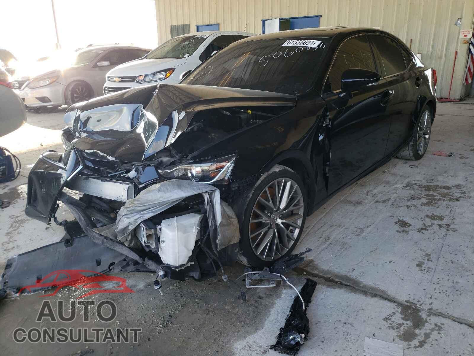 LEXUS IS 2017 - JTHBA1D2XH5060856