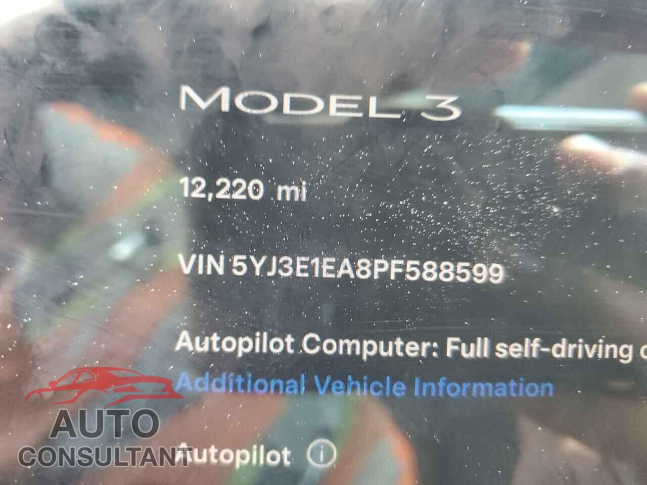TESLA MODEL 3 2023 - 5YJ3E1EA8PF588599