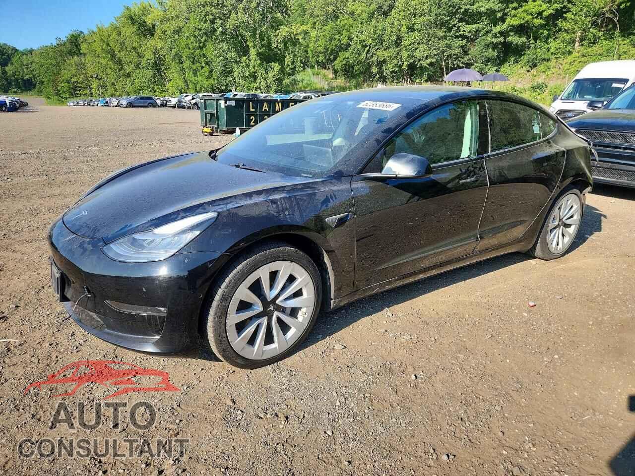 TESLA MODEL 3 2021 - 5YJ3E1EB4MF859534