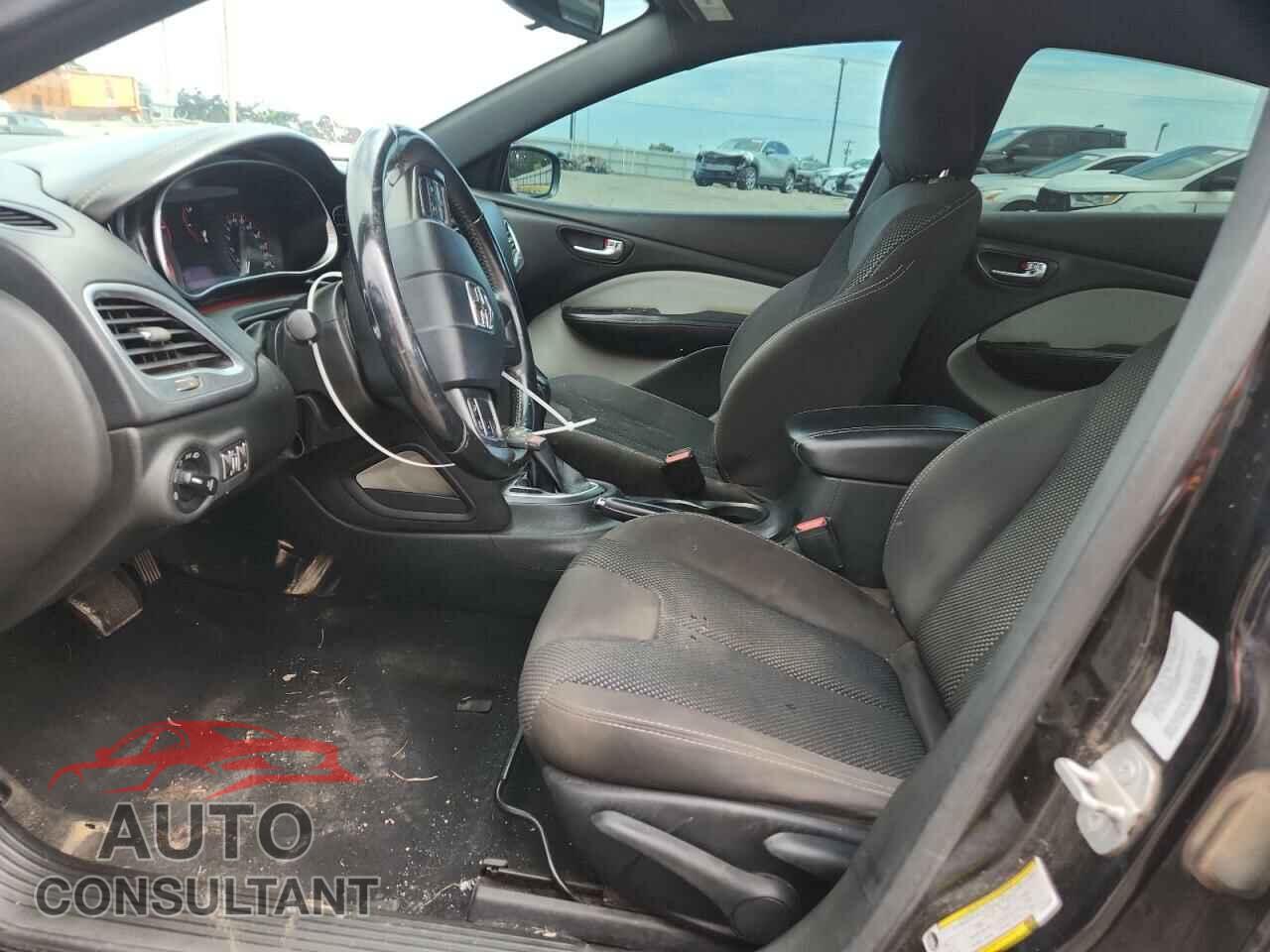 DODGE DART 2015 - 1C3CDFBB0FD193906