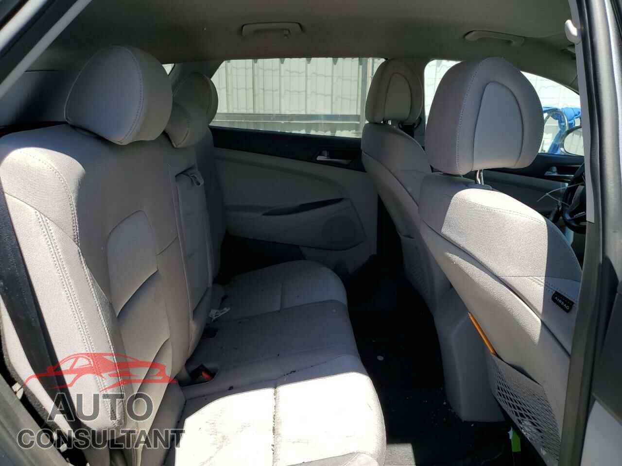 HYUNDAI TUCSON 2016 - KM8J3CA20GU155546