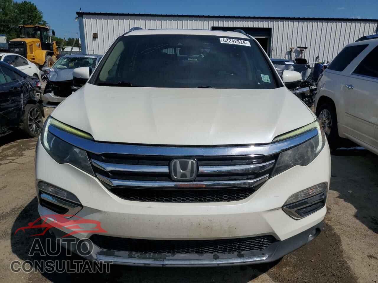 HONDA PILOT 2017 - 5FNYF5H97HB016386