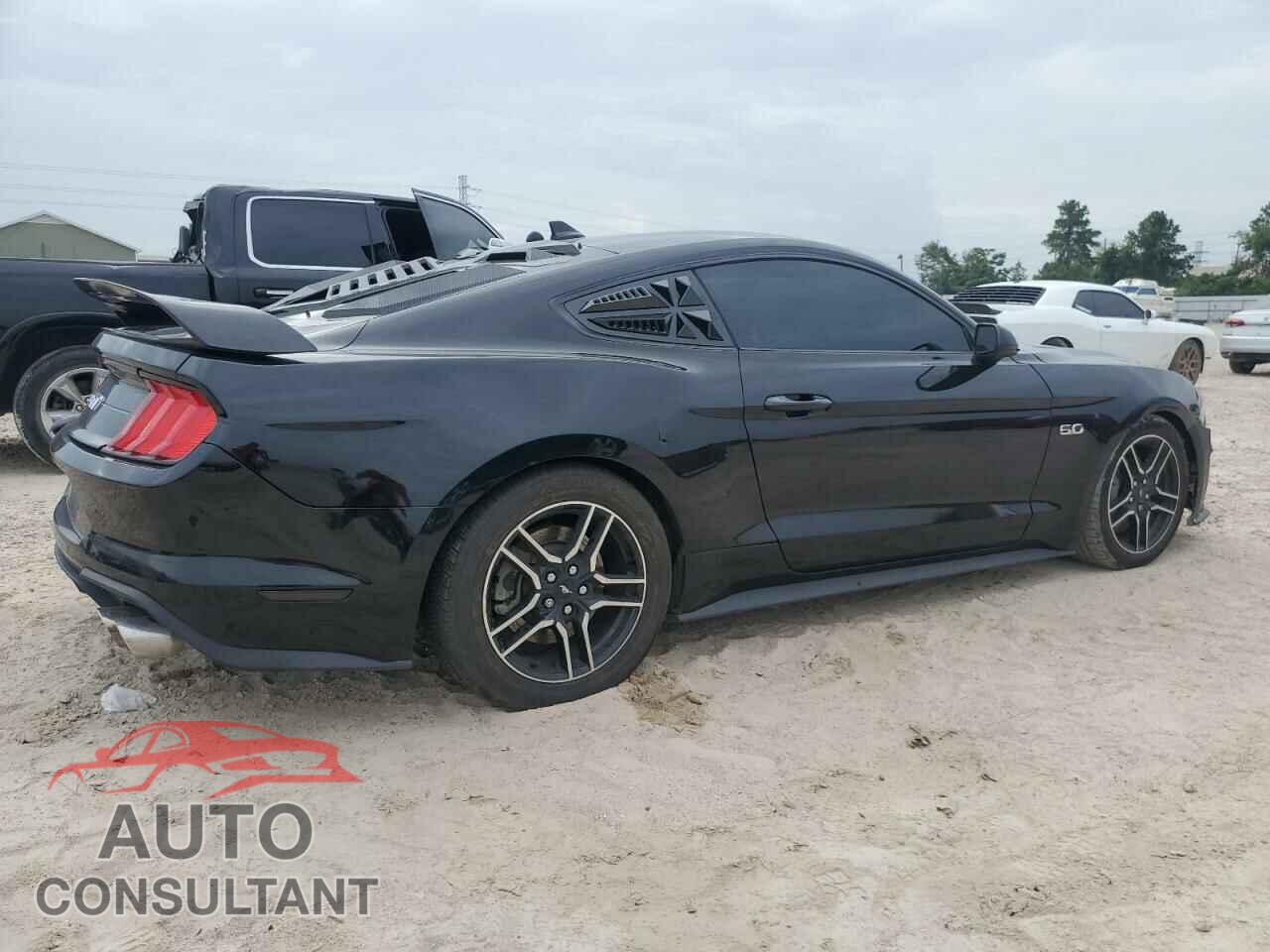 FORD MUSTANG 2021 - 1FA6P8CF2M5149559