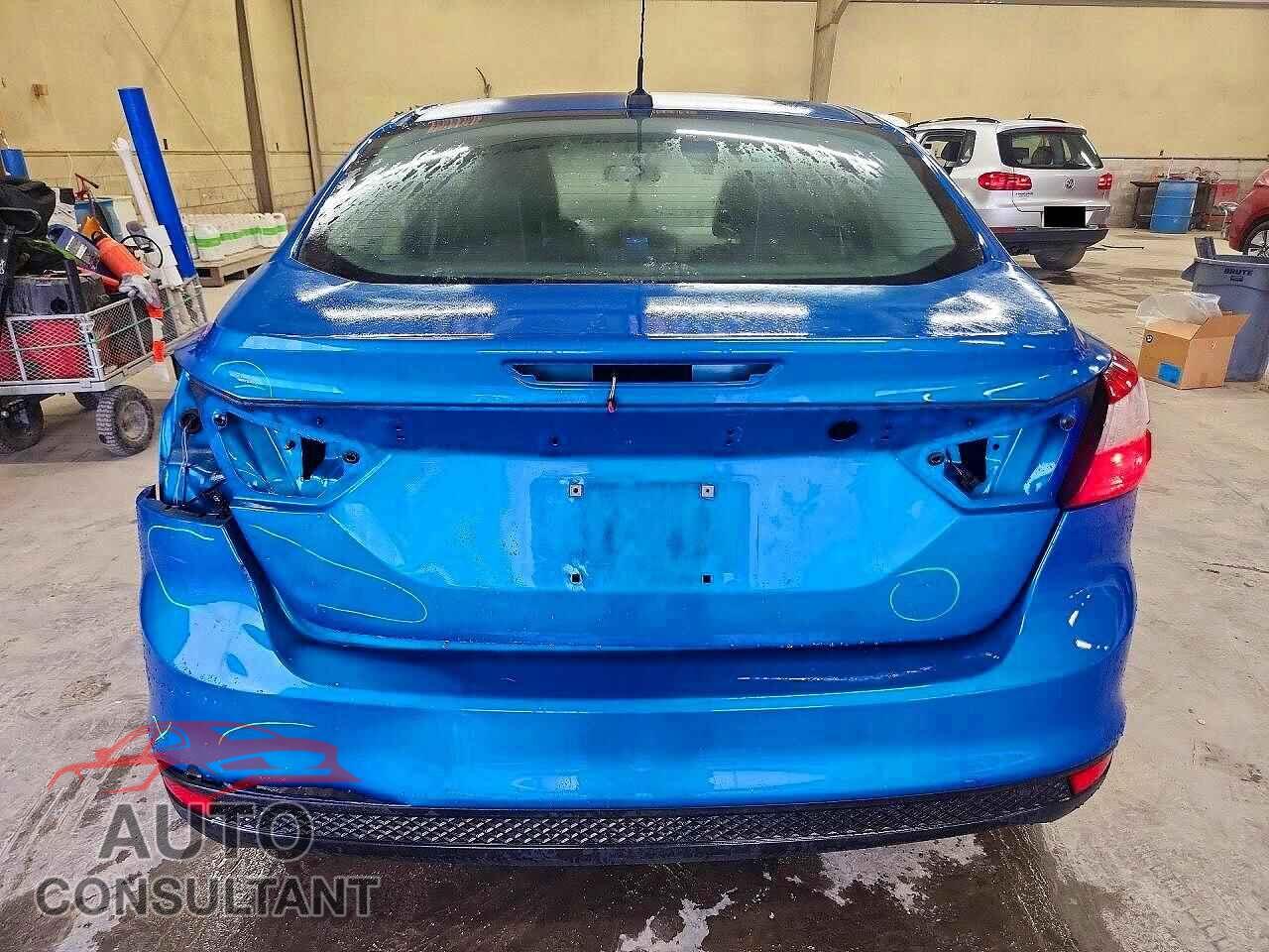 FORD FOCUS 2014 - 1FADP3F21EL244596