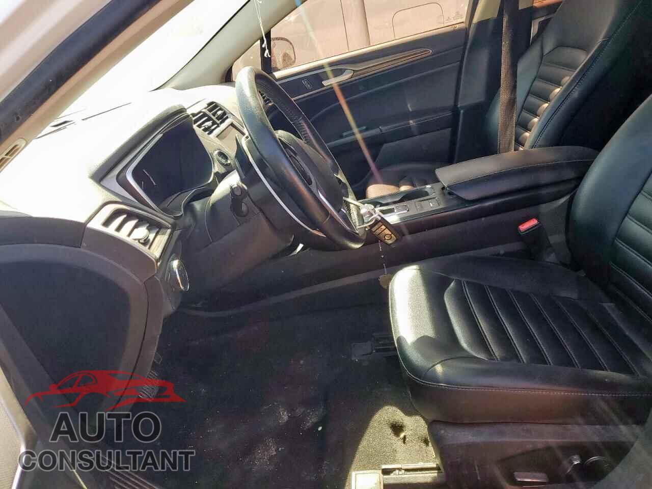 FORD FUSION 2019 - 3FA6P0CD1KR254331