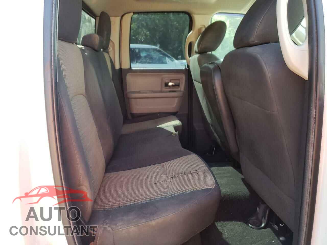 DODGE RAM 1500 2012 - 1C6RD7GP3CS139336