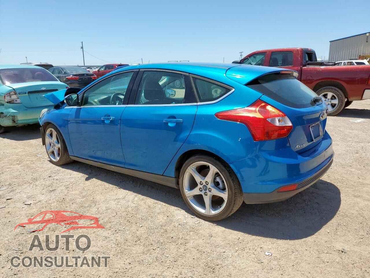 FORD FOCUS 2012 - 1FAHP3N26CL422227