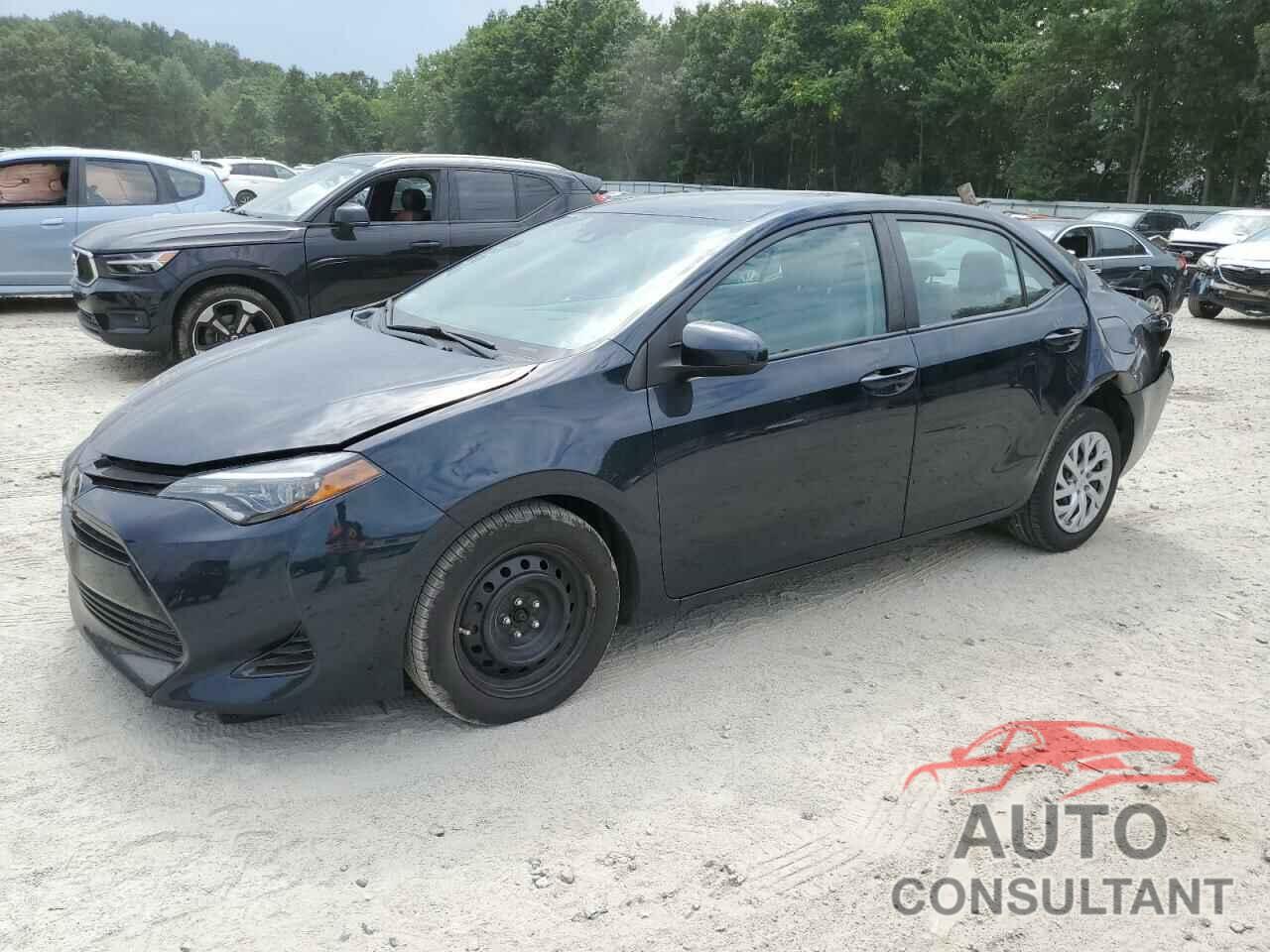 TOYOTA COROLLA 2018 - 2T1BURHE8JC082116