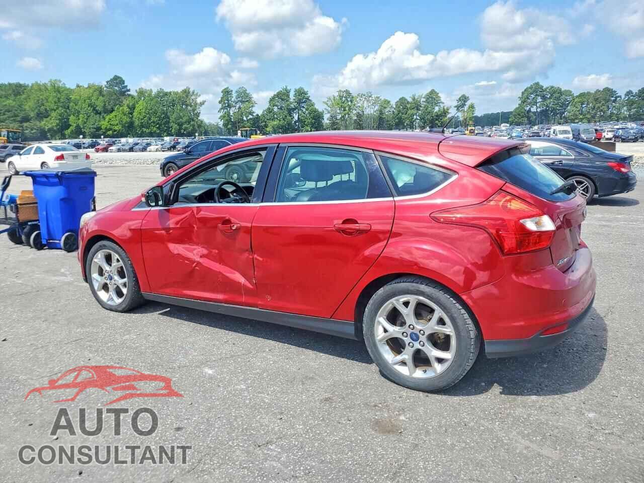 FORD FOCUS 2012 - 1FAHP3M29CL426337