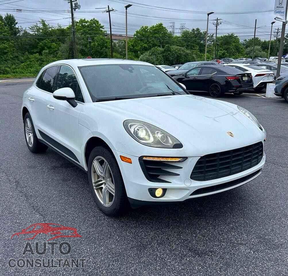 PORSCHE MACAN 2017 - WP1AB2A54HLB16475