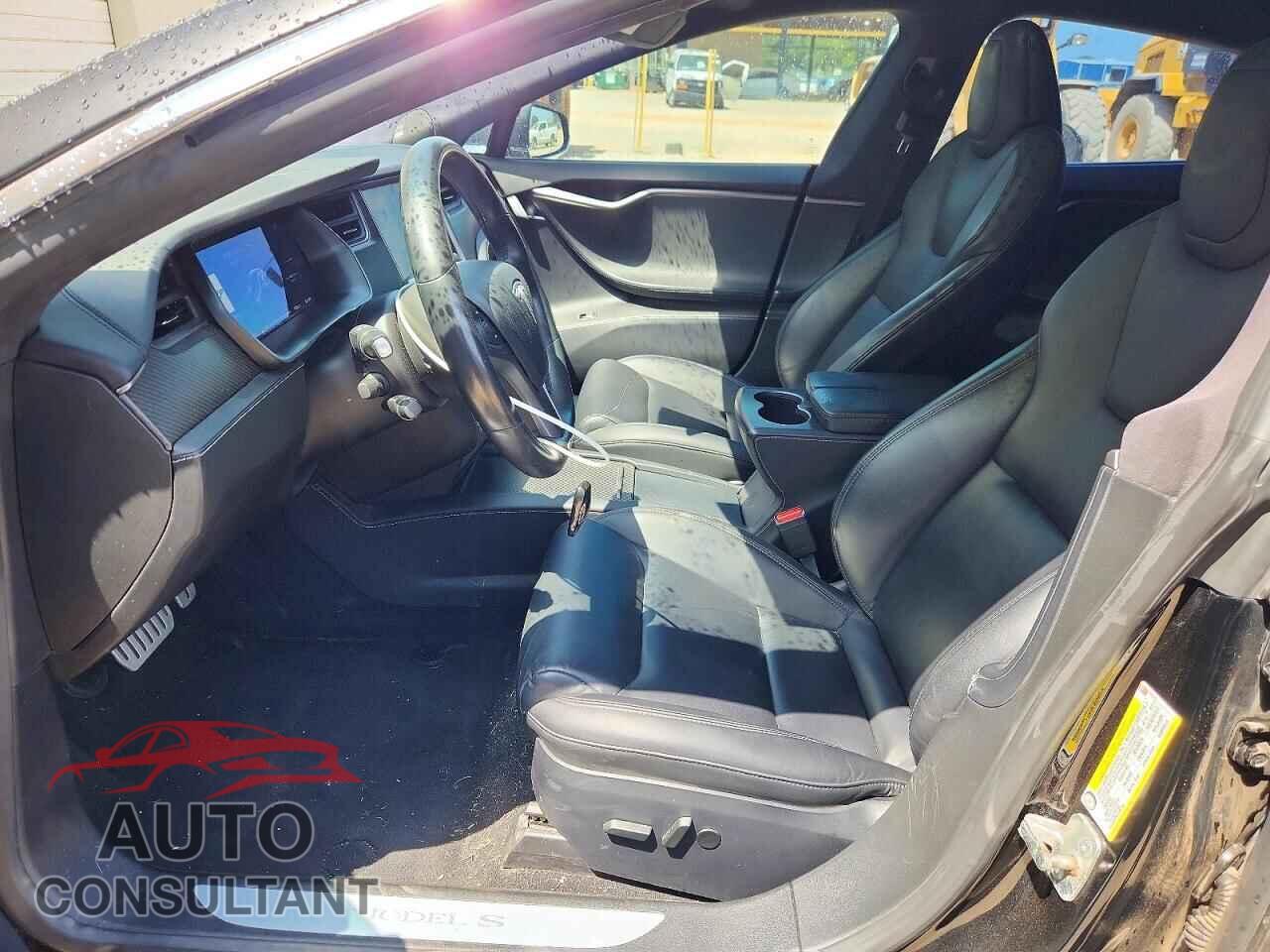 TESLA MODEL S 2020 - 5YJSA1E43LF400020