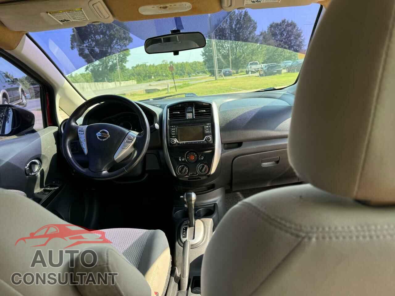 NISSAN VERSA 2016 - 3N1CE2CP3GL372192