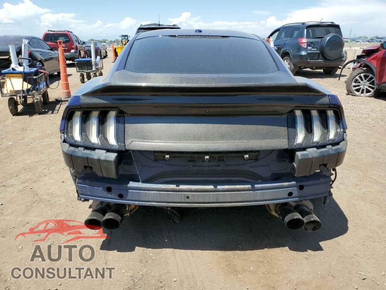 FORD MUSTANG 2018 - 1FA6P8CF8J5154535