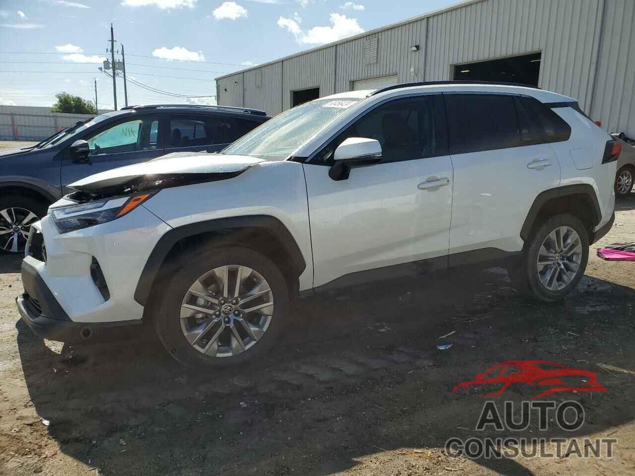 TOYOTA RAV4 2023 - 2T3C1RFV0PW260132