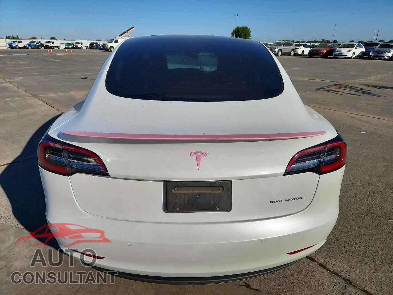TESLA MODEL 3 2022 - 5YJ3E1EB9NF257679