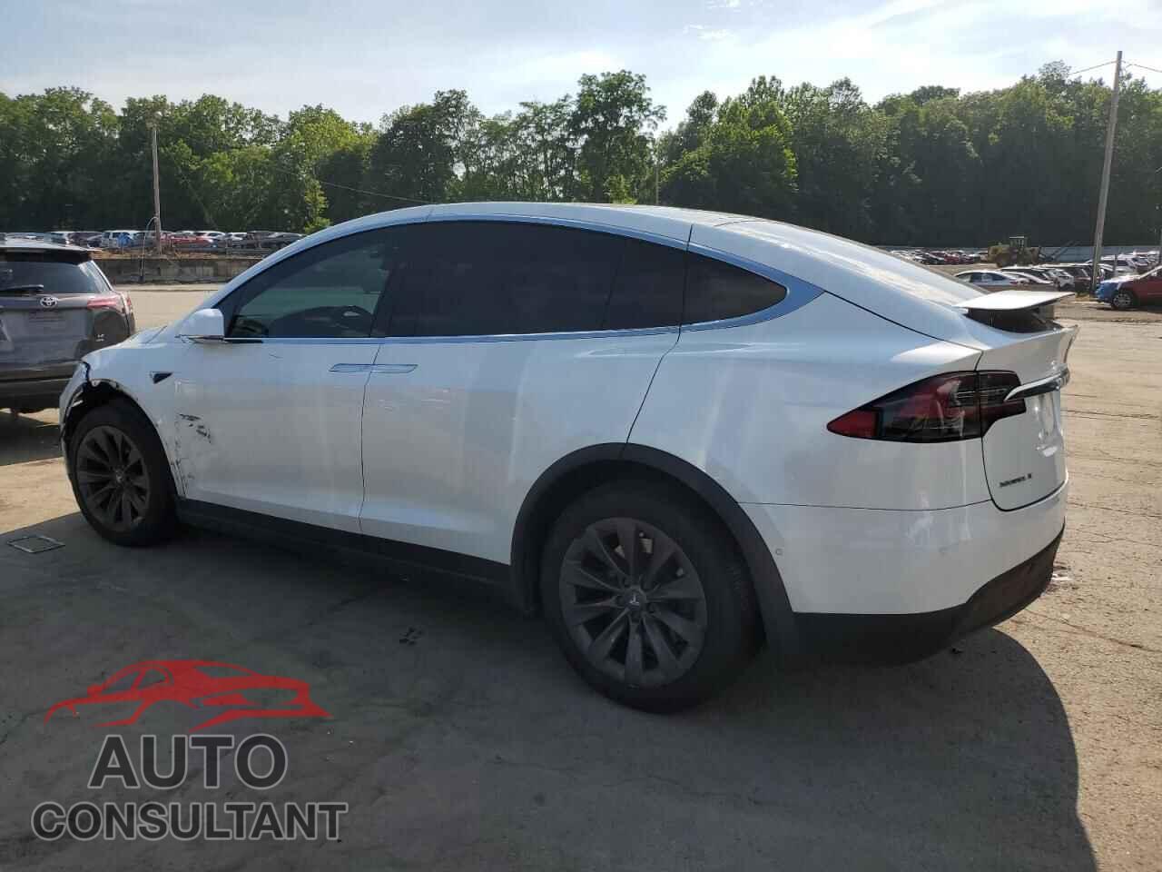 TESLA MODEL X 2019 - 5YJXCBE24KF149575