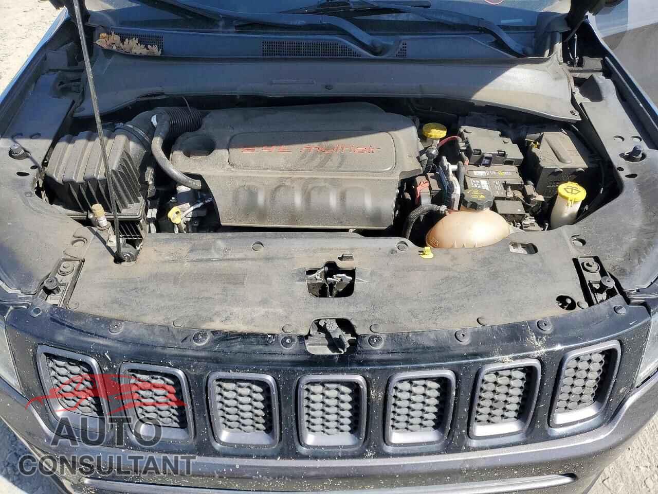 JEEP COMPASS 2017 - 3C4NJCAB8HT629430