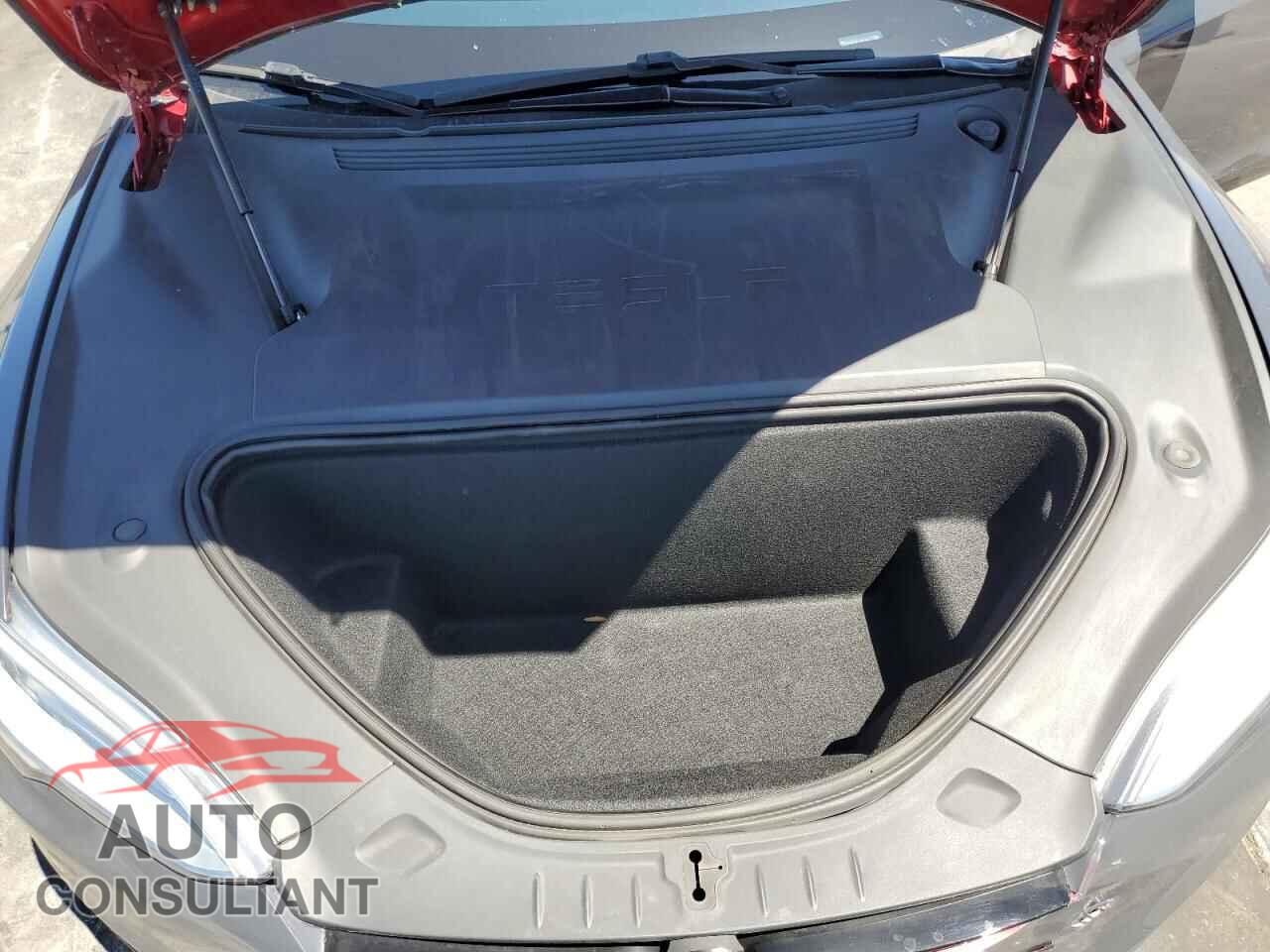 TESLA MODEL S 2020 - 5YJSA1E21LF370627