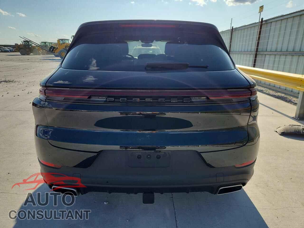 PORSCHE CAYENNE 2024 - WP1AE2AY4RDA29933
