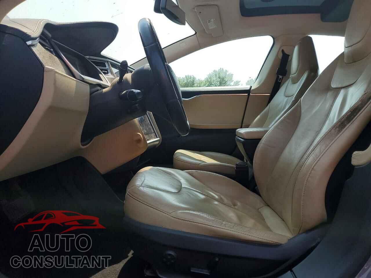 TESLA MODEL S 2013 - 5YJSA1CN6DFP18324