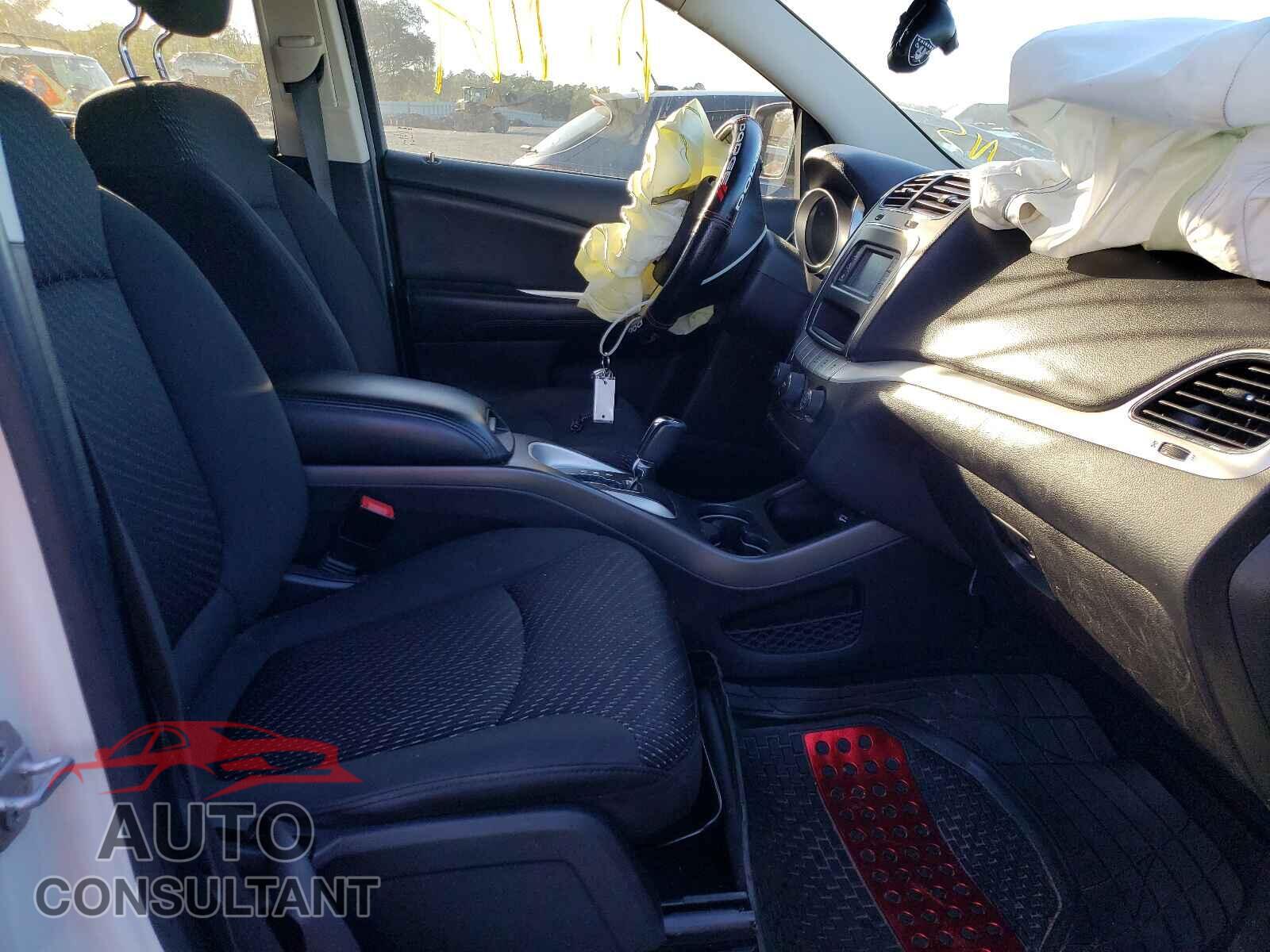 DODGE JOURNEY 2017 - 3C4PDCAB7HT577532