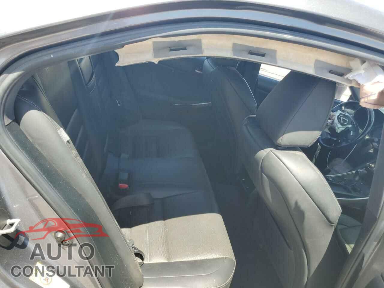 LEXUS IS 2017 - JTHCM1D26H5015926