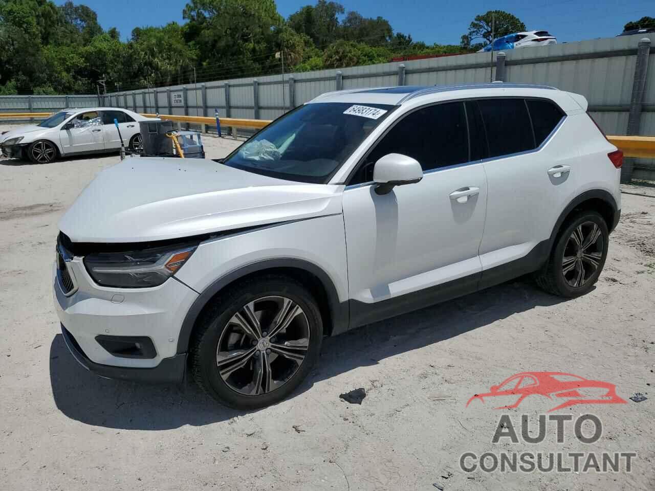 VOLVO XC40 2019 - YV4162UL7K2073261