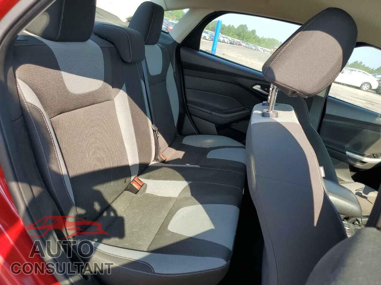 FORD FOCUS 2012 - 1FAHP3F20CL446795