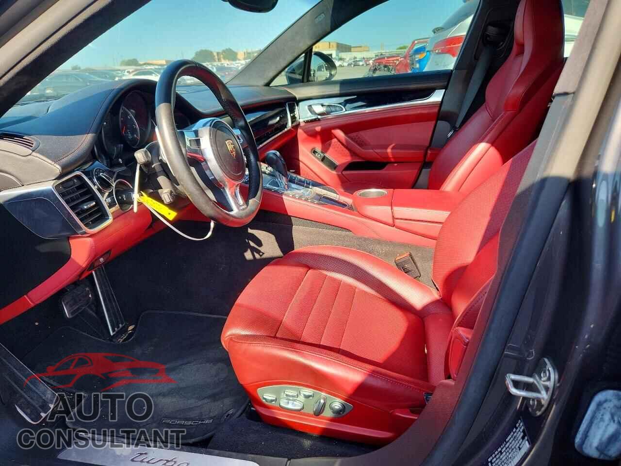 PORSCHE PANAMERA 2015 - WP0AC2A71FL070522