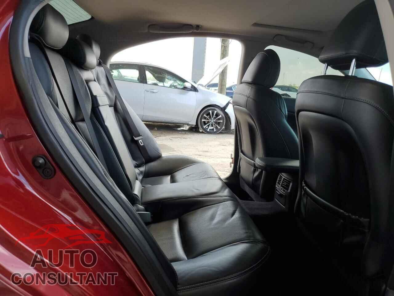 LEXUS IS 2012 - JTHBF5C26C5170306