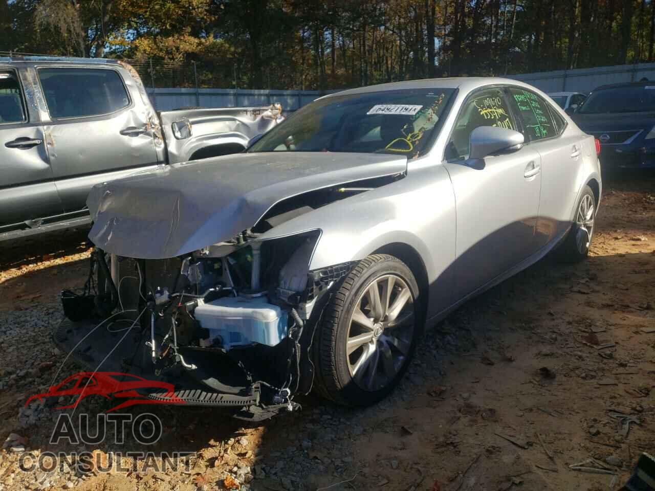 LEXUS IS 2016 - JTHBA1D23G5009018