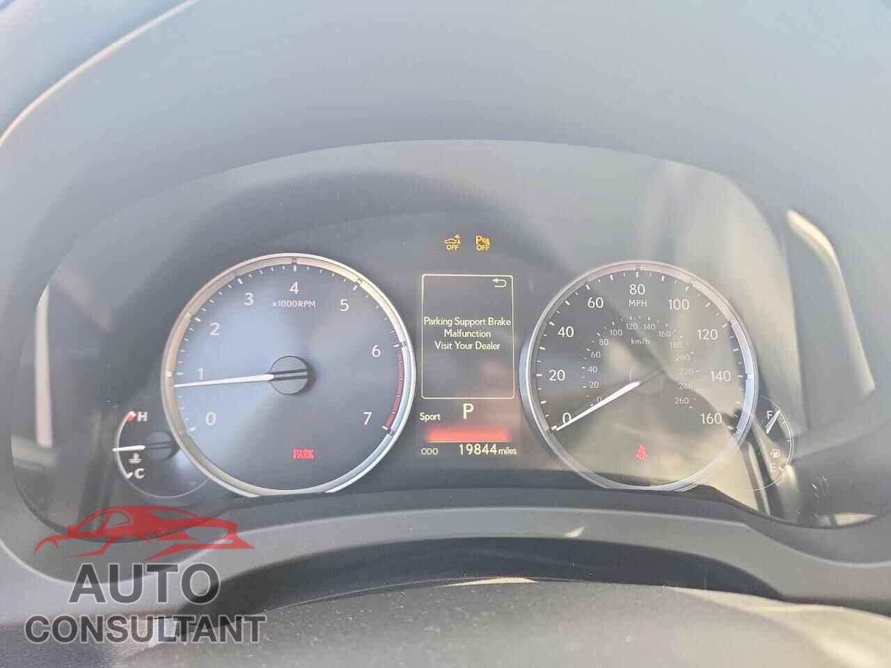 LEXUS IS 2024 - JTHCA1D20R5129706