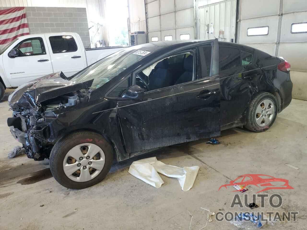 KIA FORTE 2018 - 3KPFK4A77JE244017