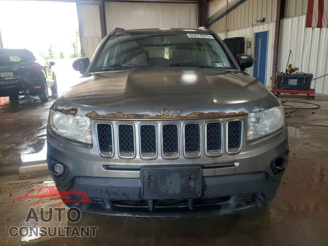 JEEP COMPASS 2013 - 1C4NJDEB3DD196552