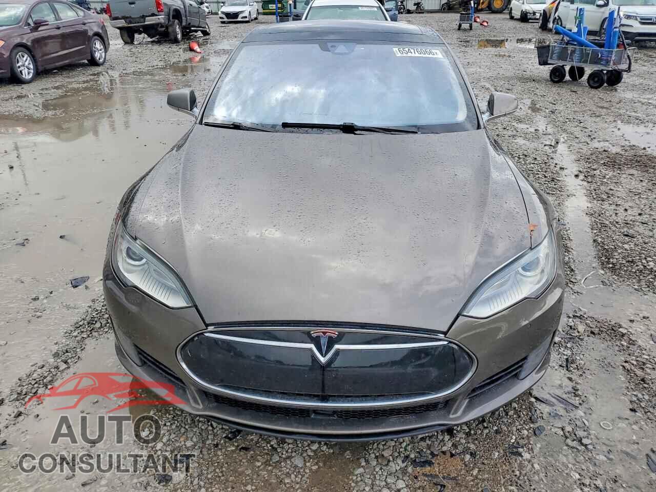 TESLA MODEL S 2015 - 5YJSA1E23FF103073