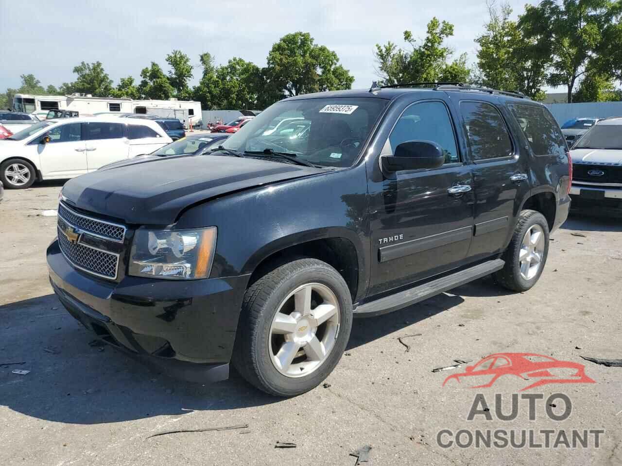 CHEVROLET TAHOE 2014 - 1GNSKBE09ER130134